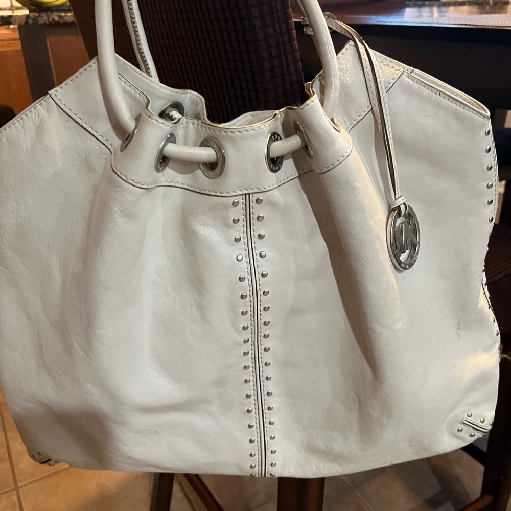 Michael Kors off white  leather Medium Hobo Bag with three inside pockets